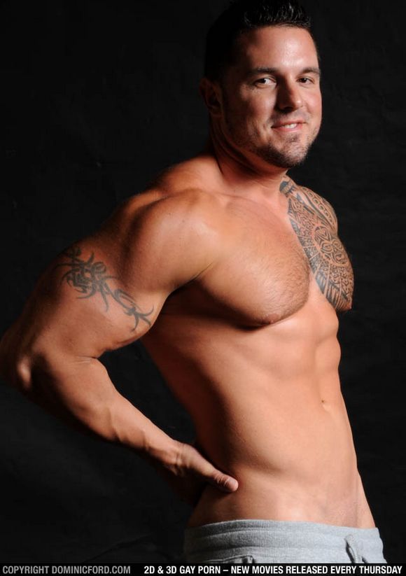Bodybuilder Porn Gay - + Ronnie Fucks Alexander Garrett