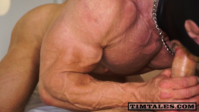 Maximus Bodybuilder Gay Porn Tim Kruger 4