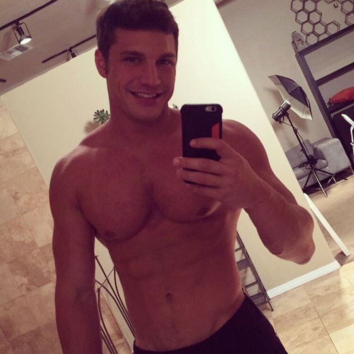 Brandon SeanCody KingJeffdon Selfie Shirtless Gay Porn Star