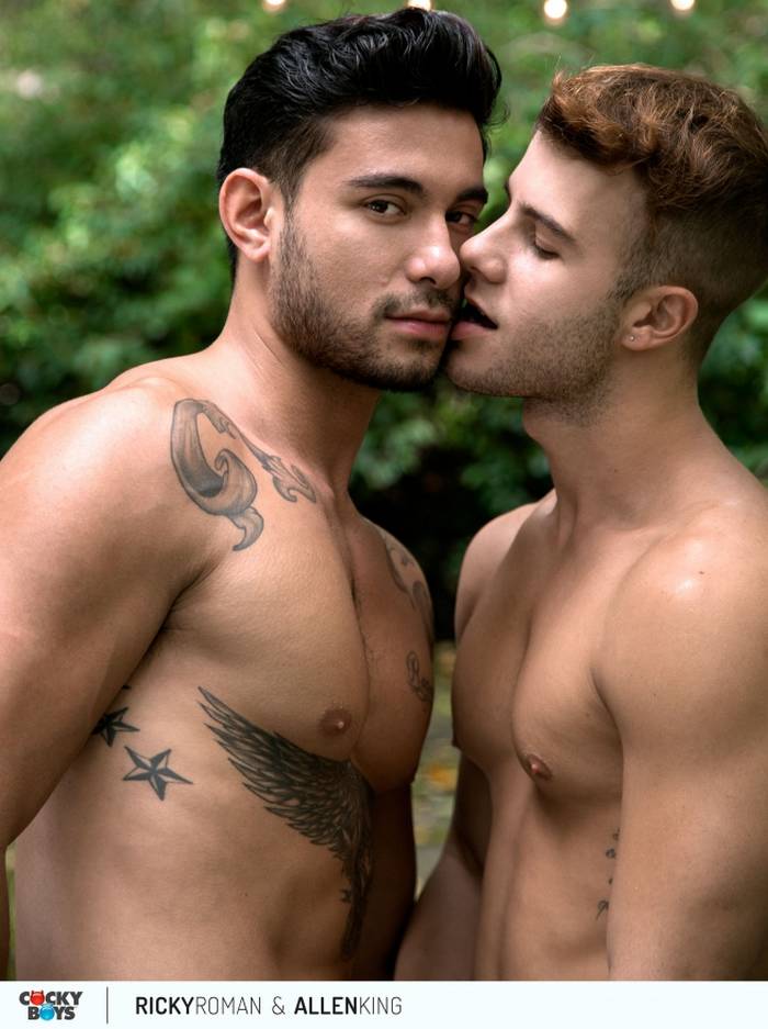 Allen King is a gay pornstar who started performing in Allen King is a gay pornstar who started performing in