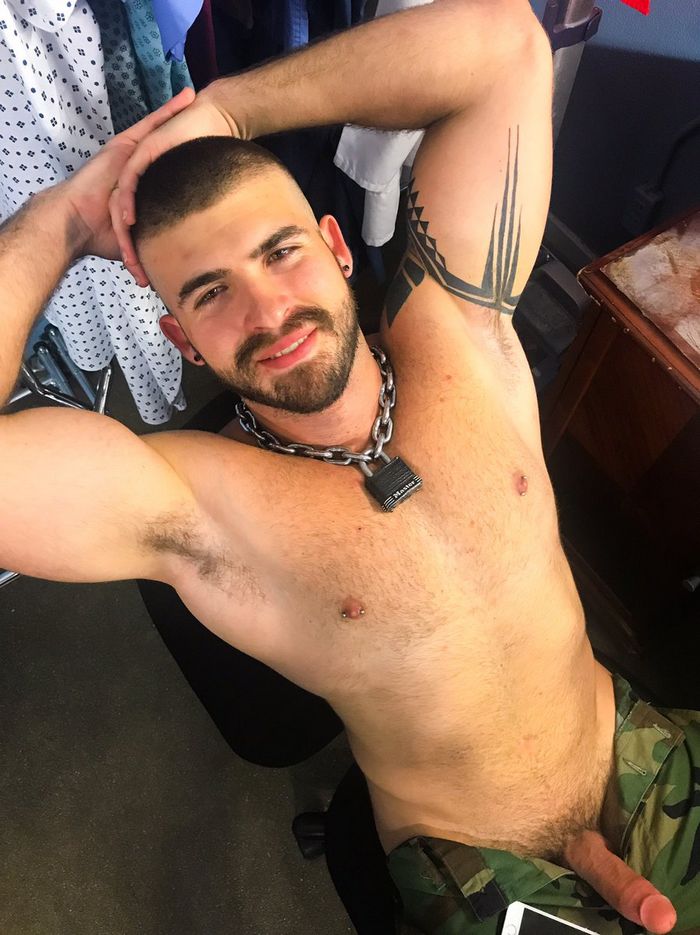 Gay blatino coks Shemale on tranny guys