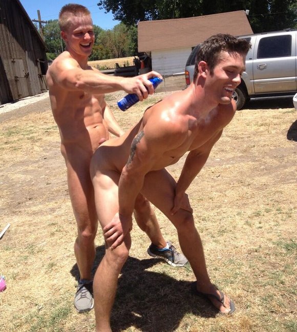 Gay Cowboy porno filmmiglior video porno nero mai