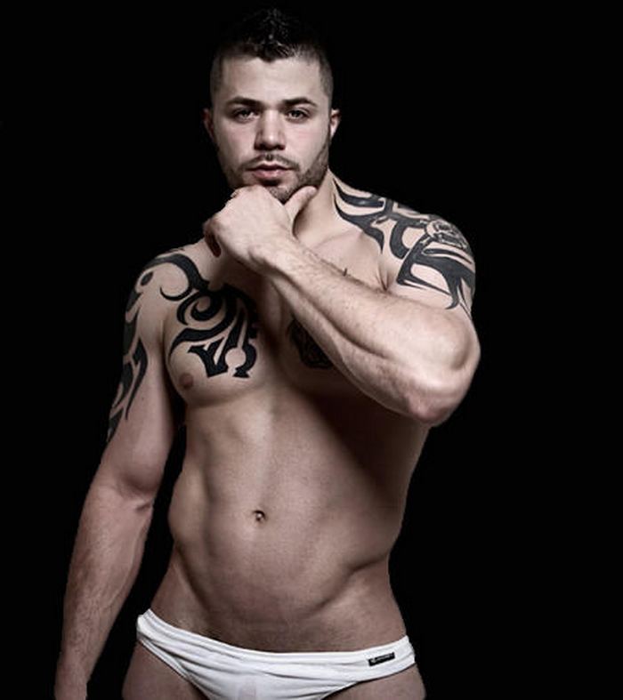 gay porn casting calls from Avery male dancers ohio gay drew