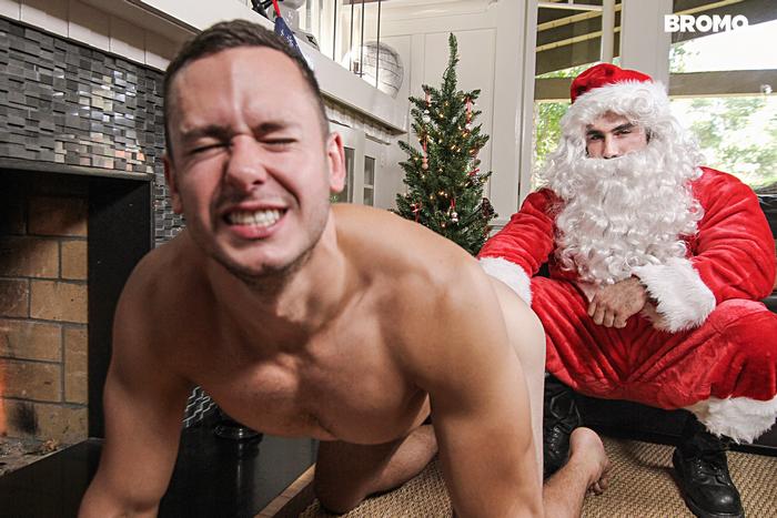 Santa Gay Porn - Santa Bred Me! Jaxton Wheeler Fucks Brenner Bolton Raw