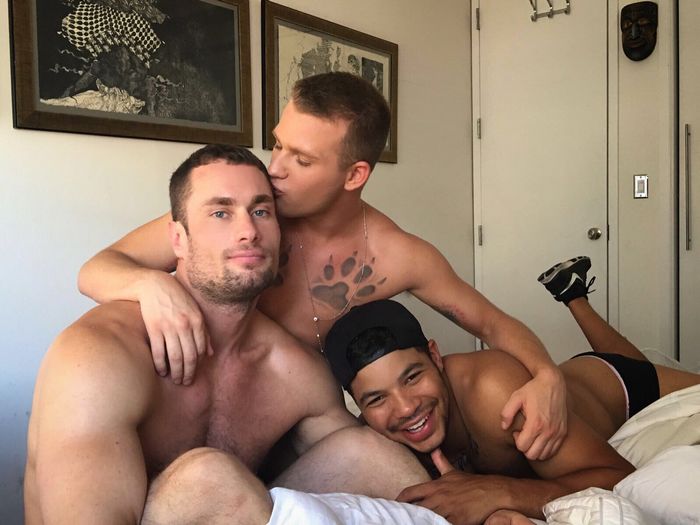 gay men licking feet from Cruz james duggan gay new york