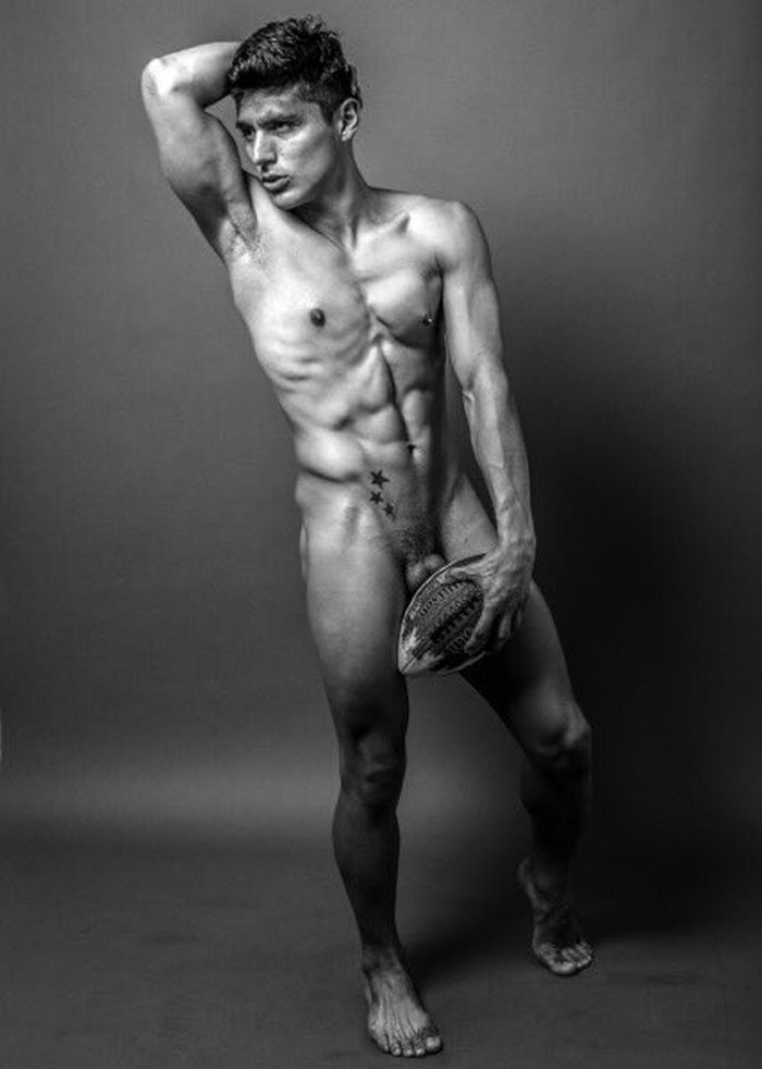 Nude Ken