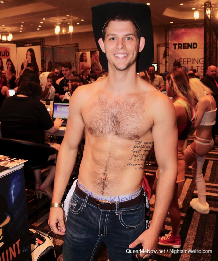 Straight Male Porn Stars and Hot Guys at AVN Expo 2017