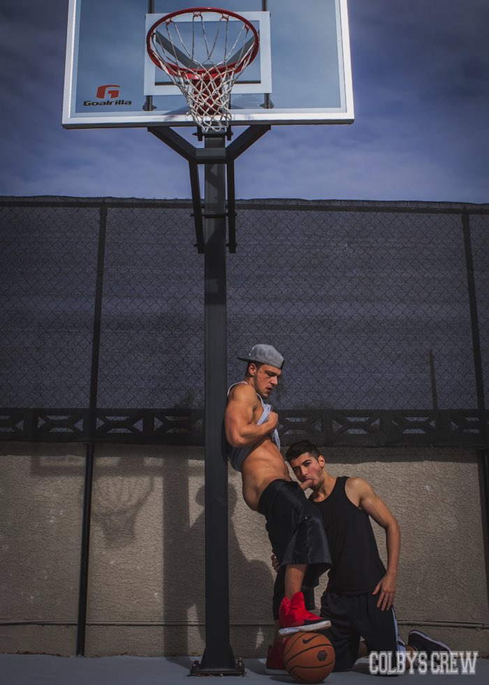 700px x 981px - Basketball-Theme Gay Porn with Joey D & Brett Dylan