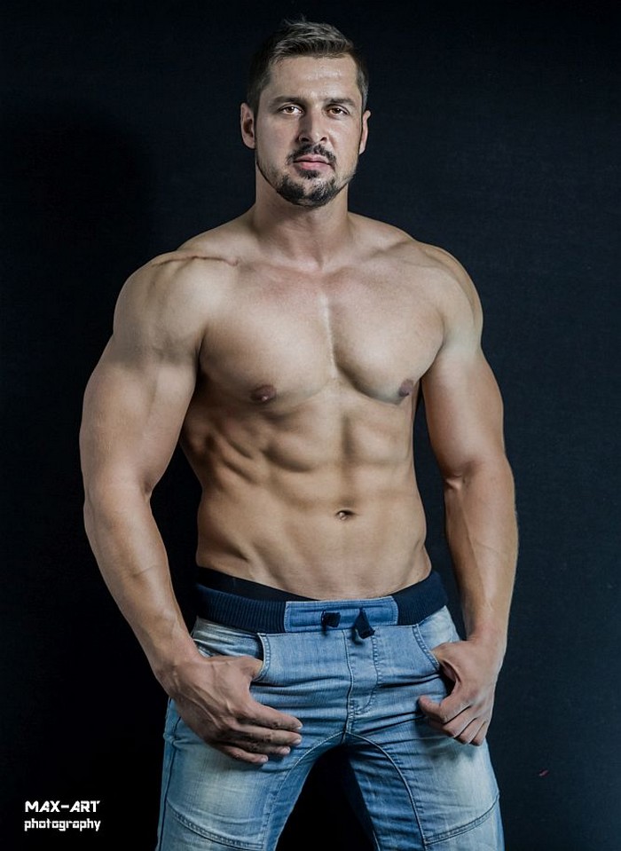Nackt brandon myers Brandon Myers
