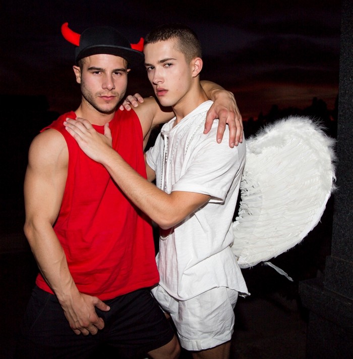 model Diablo gay Sir roger moore gay