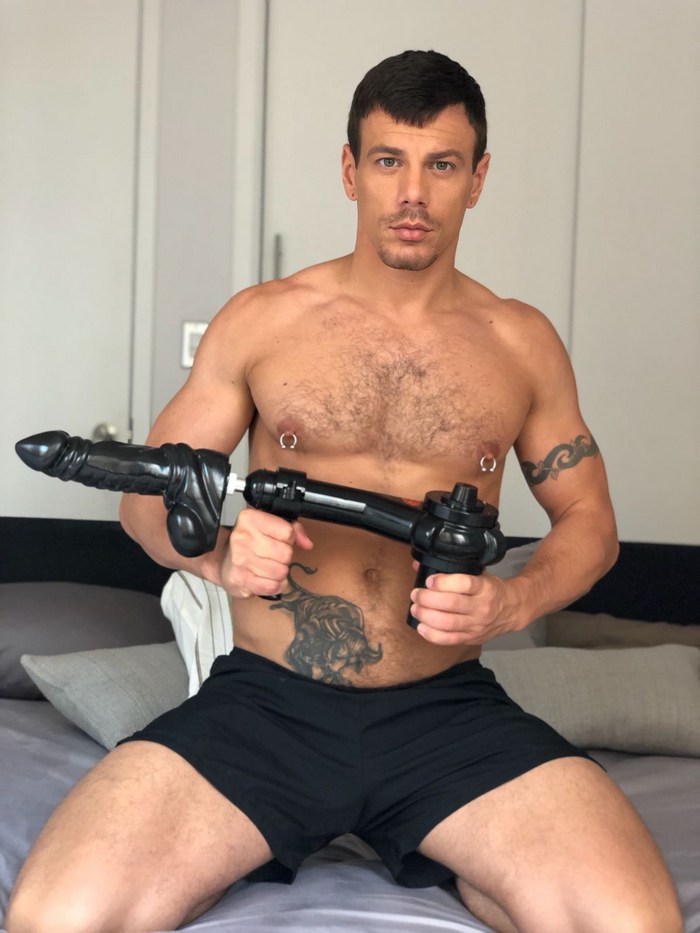 Gay-Porn-Stars-Behind-The-Scenes-Lucas-Entertainment-New-York-6.jpg