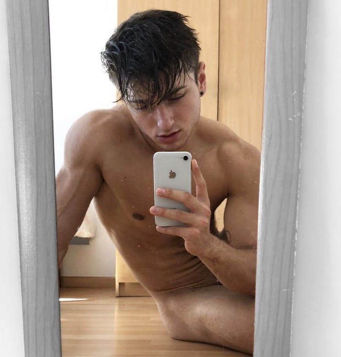 Carlos Effort Hot And Hunky Flirt 4 Free Male Cam Model And Hopefully Future Belami Gay Porn Star