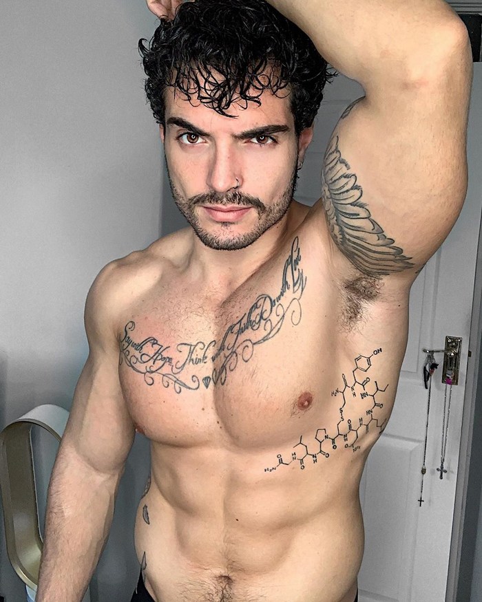 Iggy-Lopez-Gay-Porn-Star-Muscle-Hunk-Tattoo-Shirtless-Stud-3.jpg